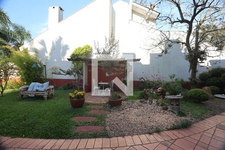 Casa à venda com 242m², 3 quartos e 5 vagasÁrea externa