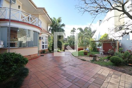 Casa à venda com 242m², 3 quartos e 5 vagasÁrea externa