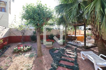 Casa à venda com 242m², 3 quartos e 5 vagasÁrea externa