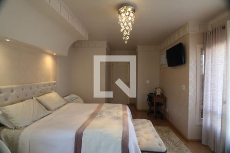 Casa à venda com 242m², 3 quartos e 5 vagasSuíte 3