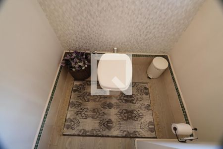 Casa à venda com 242m², 3 quartos e 5 vagasLavabo