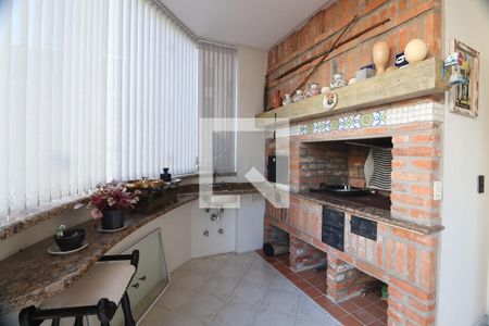 Casa à venda com 242m², 3 quartos e 5 vagasÁrea comum - Churrasqueira