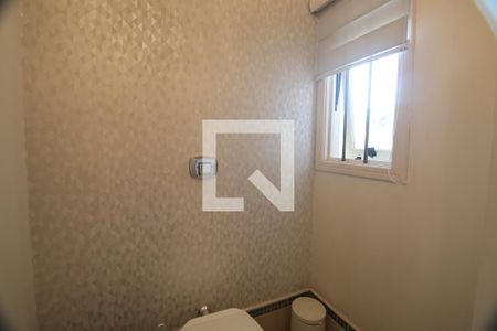 Casa à venda com 242m², 3 quartos e 5 vagasLavabo