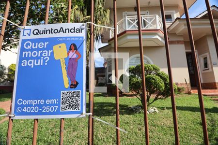 Casa à venda com 242m², 3 quartos e 5 vagasPlaca