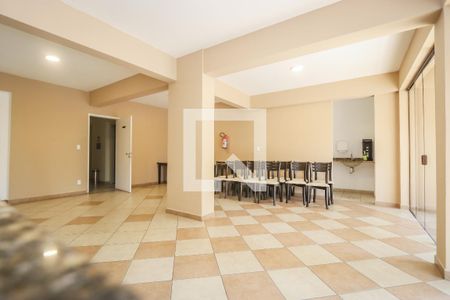Apartamento à venda com 84m², 2 quartos e 2 vagas Apartamento à venda com 84m², 2 quartos e 2 vagasÁrea comum - Salão de festas