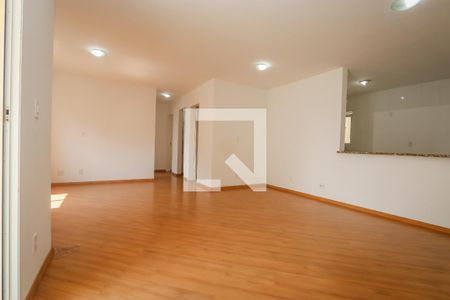 Apartamento à venda com 84m², 2 quartos e 2 vagas Apartamento à venda com 84m², 2 quartos e 2 vagasSala