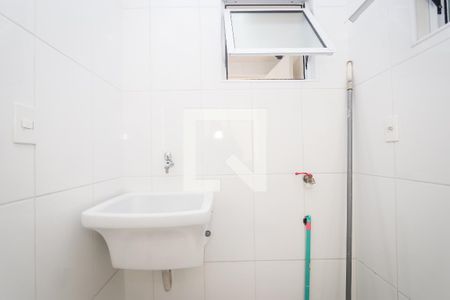 Apartamento à venda com 84m², 2 quartos e 2 vagas Apartamento à venda com 84m², 2 quartos e 2 vagasLavanderia