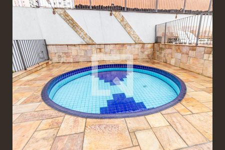 Apartamento à venda com 60m², 2 quartos e 1 vaga Apartamento à venda com 60m², 2 quartos e 1 vagaÁrea comum - Piscina