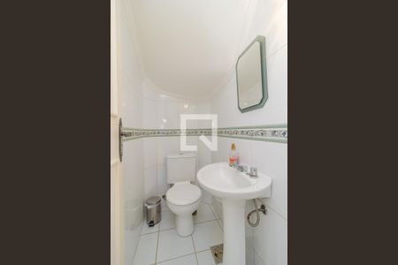 Casa de condomínio à venda com 150m², 3 quartos e 2 vagas Casa de condomínio à venda com 150m², 3 quartos e 2 vagasLavabo