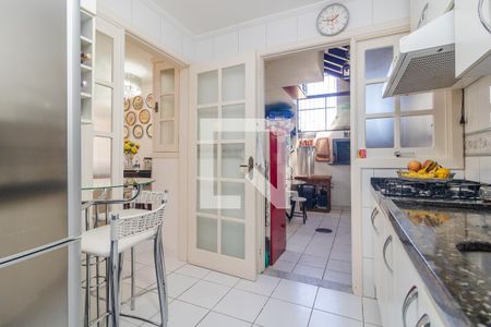 Casa de condomínio à venda com 150m², 3 quartos e 2 vagas Casa de condomínio à venda com 150m², 3 quartos e 2 vagasCozinha