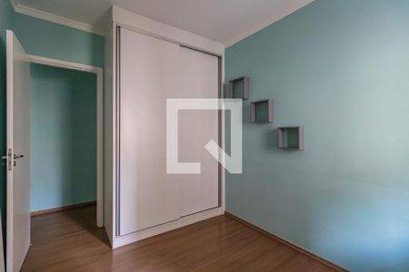 Quarto de apartamento para alugar com 2 quartos, 72m² em Jardim Tupanci, Barueri
