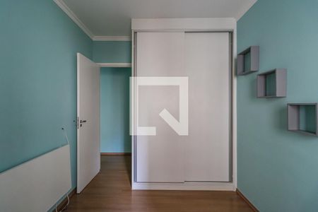 Quarto de apartamento para alugar com 2 quartos, 72m² em Jardim Tupanci, Barueri