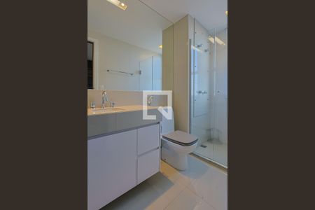 Apartamento para alugar com 96m², 2 quartos e 2 vagasBanheiro da Suíte 1