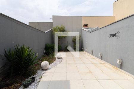 Quintal de casa à venda com 3 quartos, 150m² em Vila Constança, São Paulo