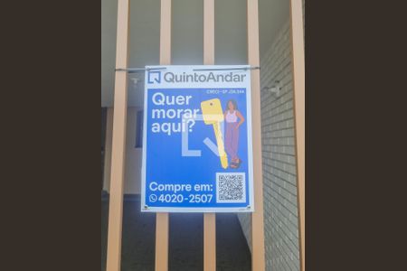 Casa à venda com 144m², 4 quartos e 2 vagas Casa à venda com 144m², 4 quartos e 2 vagasPlaquinha