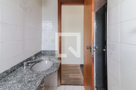 Casa à venda com 144m², 4 quartos e 2 vagas Casa à venda com 144m², 4 quartos e 2 vagasBanheiro Social