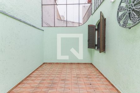 Casa à venda com 144m², 4 quartos e 2 vagas Casa à venda com 144m², 4 quartos e 2 vagasChurrasqueira / Quintal