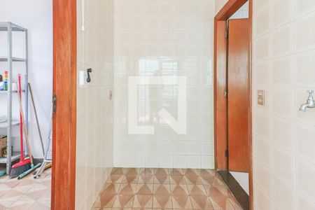 Casa à venda com 144m², 4 quartos e 2 vagas Casa à venda com 144m², 4 quartos e 2 vagasLavanderia