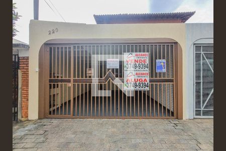 Casa à venda com 144m², 4 quartos e 2 vagas Casa à venda com 144m², 4 quartos e 2 vagasFachada Plaquinha