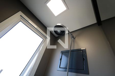 Apartamento à venda com 53m², 2 quartos e 1 vagaBanheiro - Chuveiro