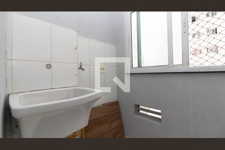 Apartamento para alugar com 60m², 3 quartos e 1 vagaÁrea de Serviço