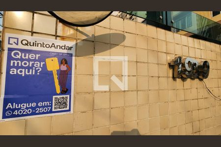 Studio para alugar com 24m², 1 quarto e sem vaga Studio para alugar com 24m², 1 quarto e sem vagaFachada ADESIVO INSTALADO
