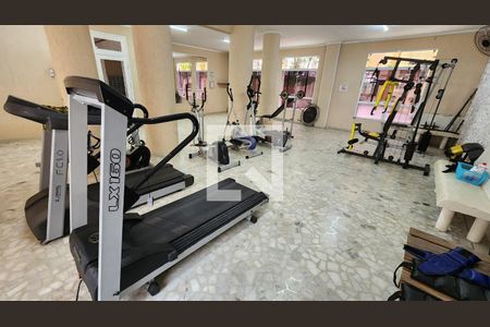 Studio para alugar com 24m², 1 quarto e sem vaga Studio para alugar com 24m², 1 quarto e sem vagaÁrea comum - Academia