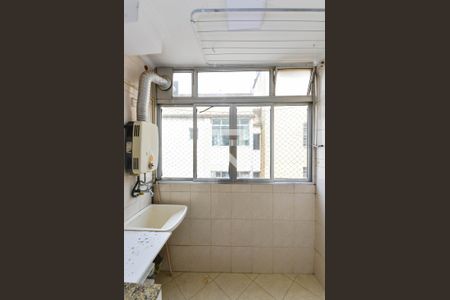 Apartamento à venda com 71m², 2 quartos e 1 vagaCozinha e Área de Serviço