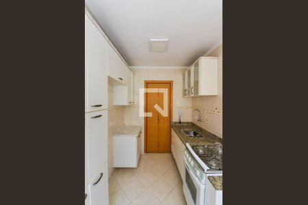 Apartamento à venda com 71m², 2 quartos e 1 vagaCozinha e Área de Serviço