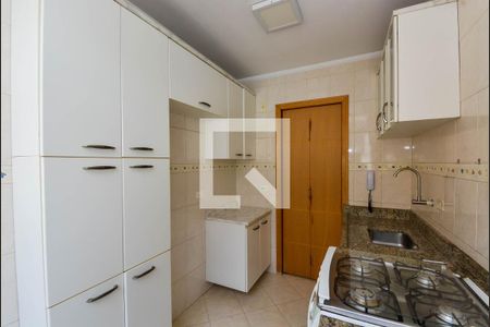 Apartamento à venda com 71m², 2 quartos e 1 vagaCozinha e Área de Serviço