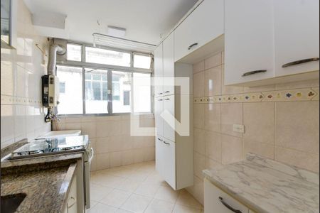 Apartamento à venda com 71m², 2 quartos e 1 vagaCozinha e Área de Serviço