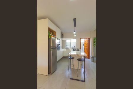 Casa para alugar com 160m², 3 quartos e 3 vagasCozinha