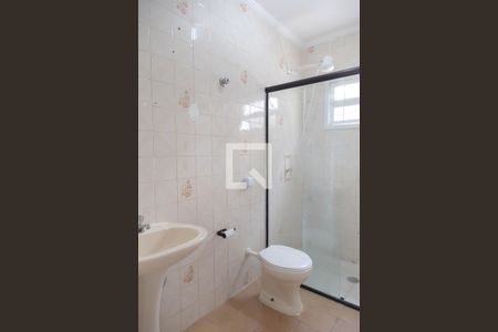 Casa à venda com 112m², 3 quartos e 4 vagasBanheiro