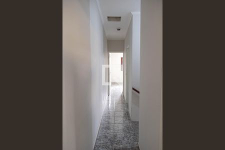 Casa à venda com 112m², 3 quartos e 4 vagasCorredor