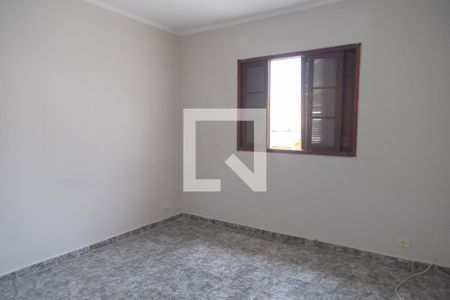 Casa à venda com 112m², 3 quartos e 4 vagasQuarto 2