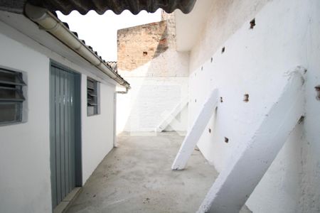 Casa para alugar com 30m², 1 quarto e sem vagaÁrea de Serviço