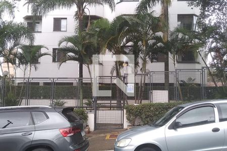 Apartamento para alugar com 65m², 2 quartos e 2 vagasFachada