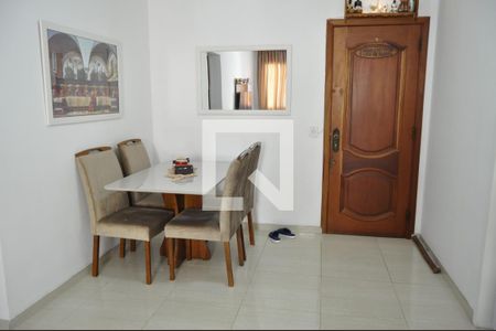Apartamento à venda com 72m², 2 quartos e 1 vagaSala de Jantar