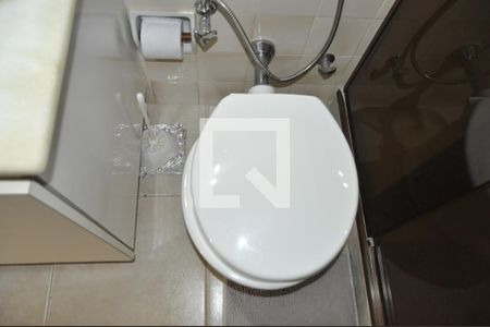 Apartamento à venda com 72m², 2 quartos e 1 vagaBanheiro do Quarto 1