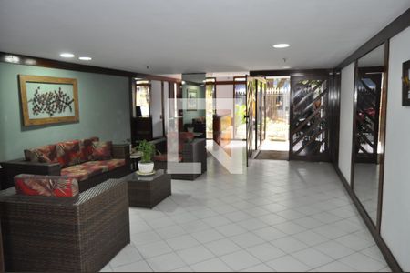 Apartamento à venda com 72m², 2 quartos e 1 vagaÁrea comum
