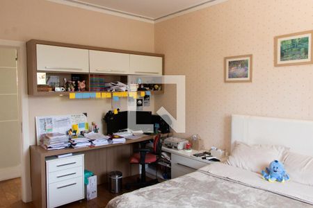 Casa de condomínio à venda com 550m², 3 quartos e 8 vagas Casa de condomínio à venda com 550m², 3 quartos e 8 vagasSUÌTE 2