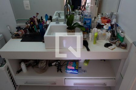 Casa de condomínio à venda com 550m², 3 quartos e 8 vagas Casa de condomínio à venda com 550m², 3 quartos e 8 vagasSUÌTE 2