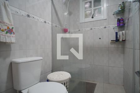 Casa à venda com 70m², 3 quartos e 1 vaga Casa à venda com 70m², 3 quartos e 1 vagaBanheiro