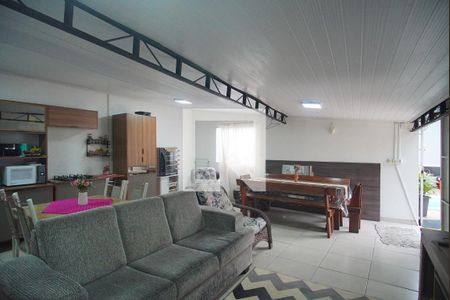 Casa à venda com 70m², 3 quartos e 1 vaga Casa à venda com 70m², 3 quartos e 1 vagaEspaço Gourmet