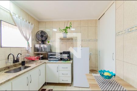 Casa de condomínio à venda com 254m², 6 quartos e 2 vagasCozinha 1 Casa 1