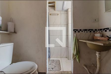 Casa de condomínio à venda com 254m², 6 quartos e 2 vagasBanheiro 2 Casa 1