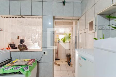 Casa de condomínio à venda com 254m², 6 quartos e 2 vagasCozinha Casa 2