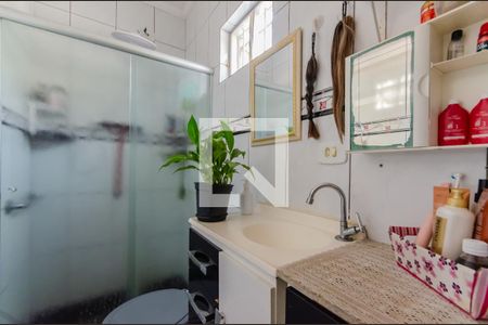 Casa de condomínio à venda com 254m², 6 quartos e 2 vagasBanheiro da Suíte 1 Casa 1