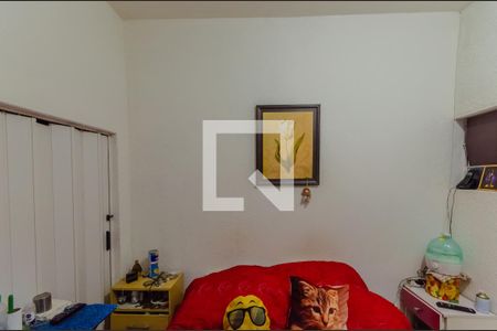 Casa de condomínio à venda com 254m², 6 quartos e 2 vagasQuarto 2 Casa 2