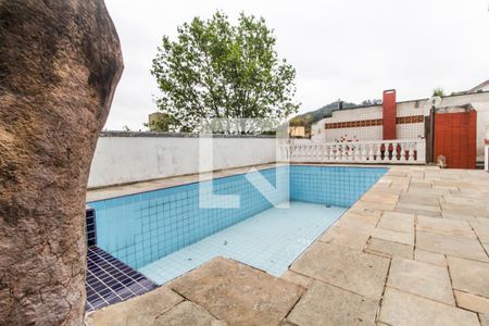 Casa de condomínio para alugar com 440m², 4 quartos e 4 vagasPiscina